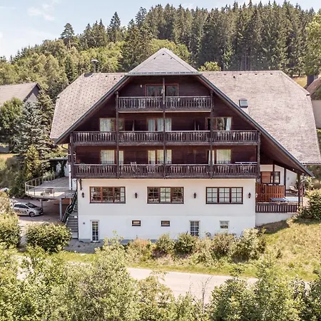 Tannzapfenland Apartment *