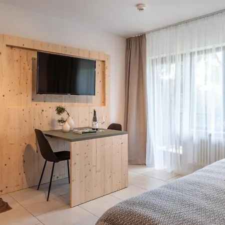 Josen * Titisee-Neustadt