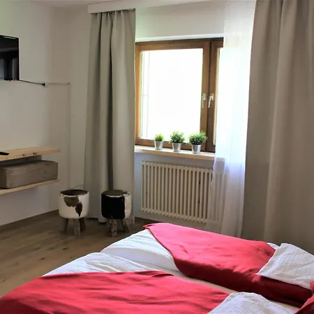 Stuub Jostal
